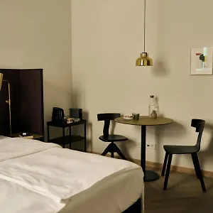 Melter & - A Neighborhood Hotel
